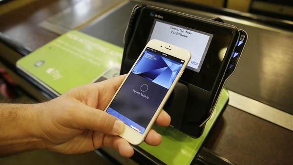 apple toplu tasima karti yerine iphone