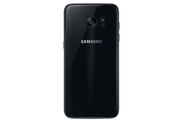 Samsung Galaxy S7 Edge resmiyet kazandı