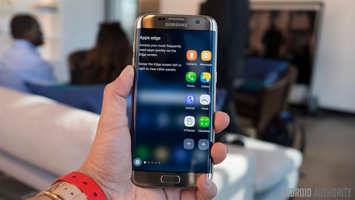 DisplayMate: 'En iyi ekrana sahip akıllı telefon Samsung Galaxy S7'