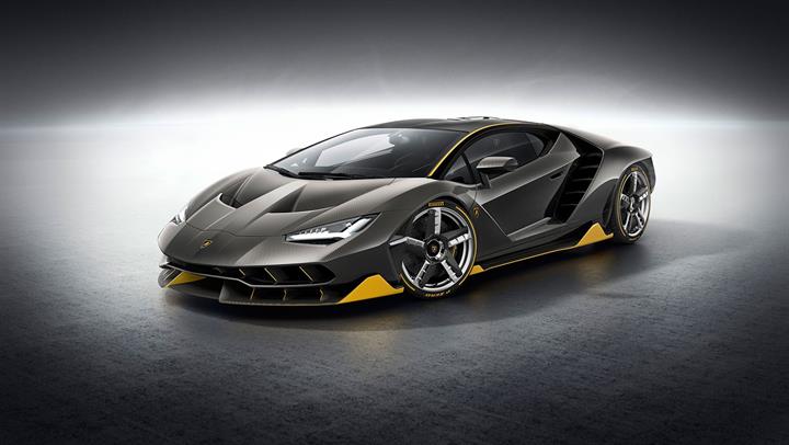 Lamborghini'nin 770 beygirlik yeni süper otomobili: Centenario