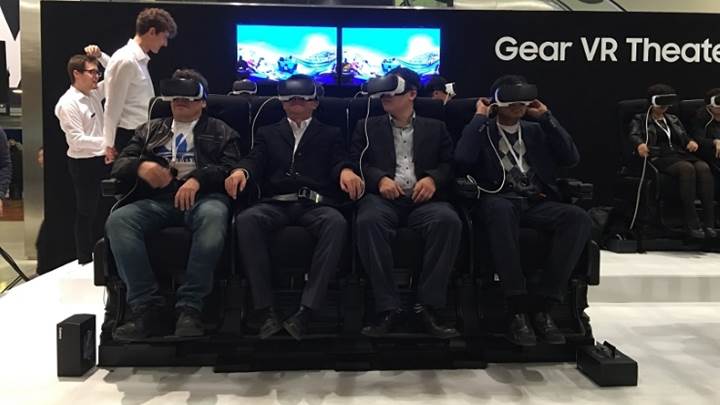 Oculus sayesinde arkadaşlarınızla sanal ortamda buluşabileceksiniz