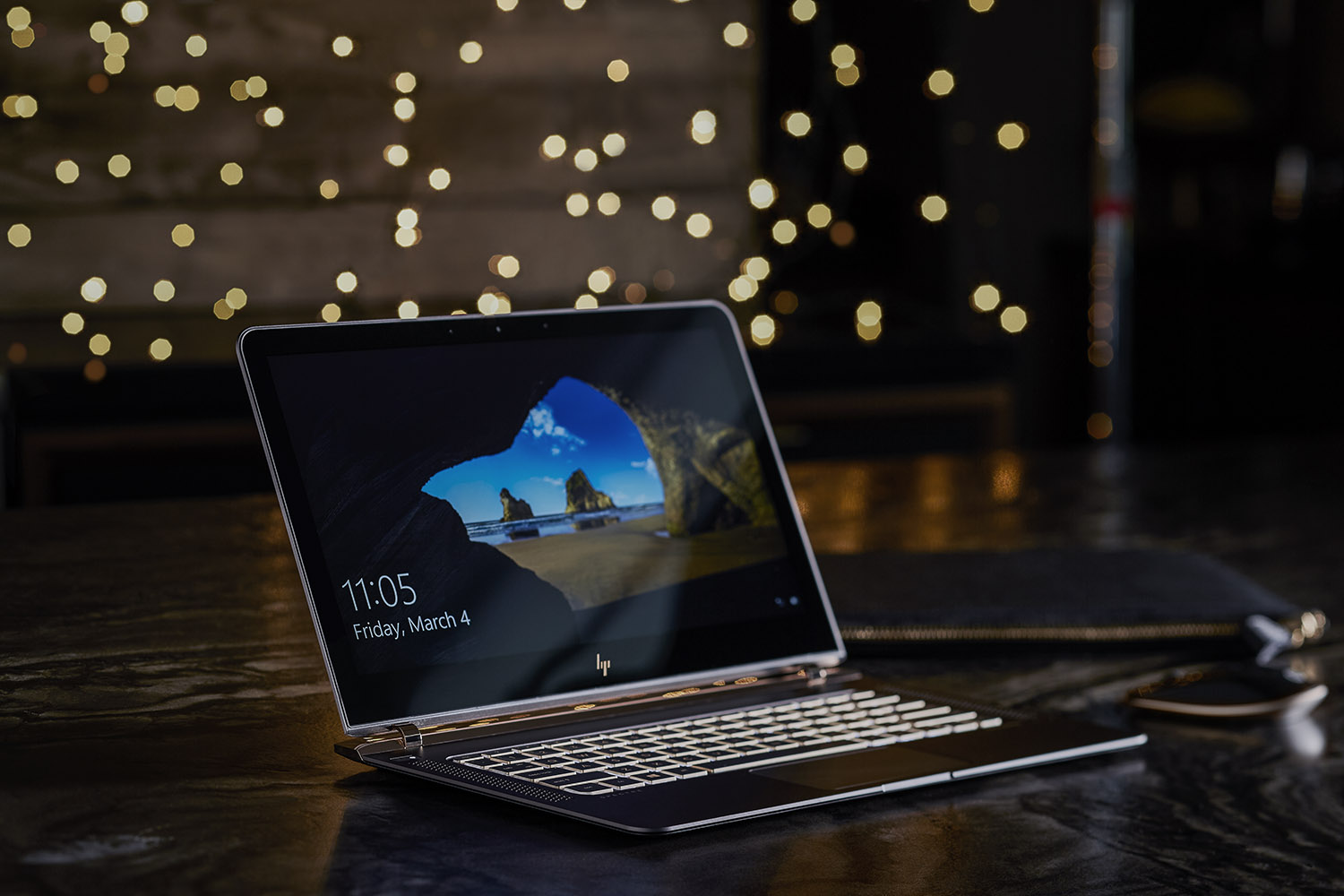 HP Spectre 13: Dünyanın en ince dizüstü bilgisayarı