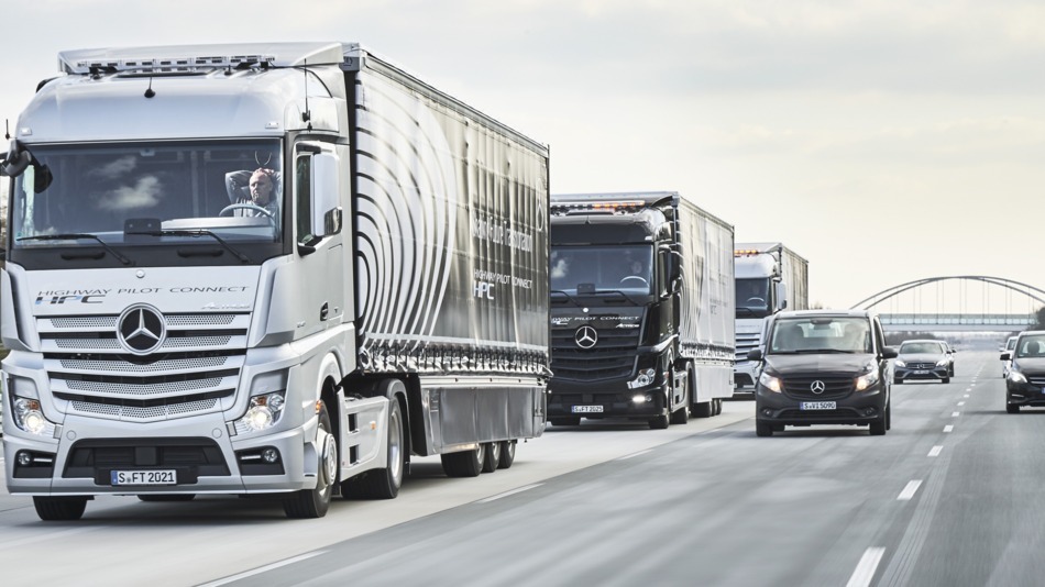 Mercedes-Benz'in otonom TIRları Avrupa'yı dolaşıyor