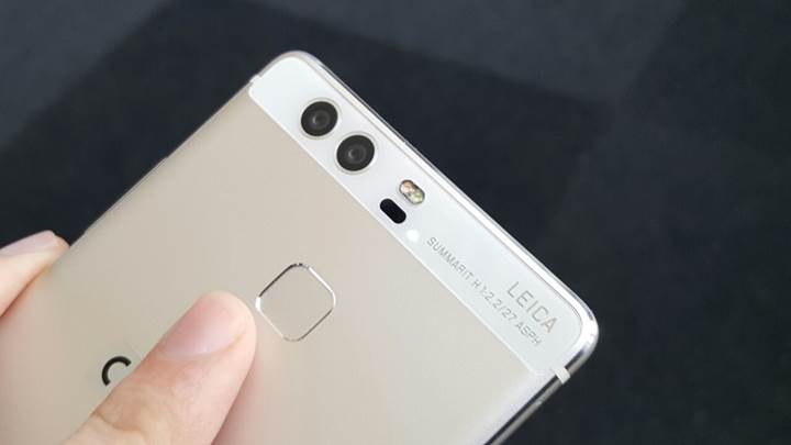 Çift Leica kamerası ile Huawei P9 resmiyet kazandı