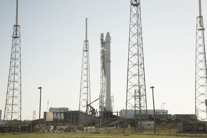 SpaceX Uzay İstasyonu'na kargo taşıyor