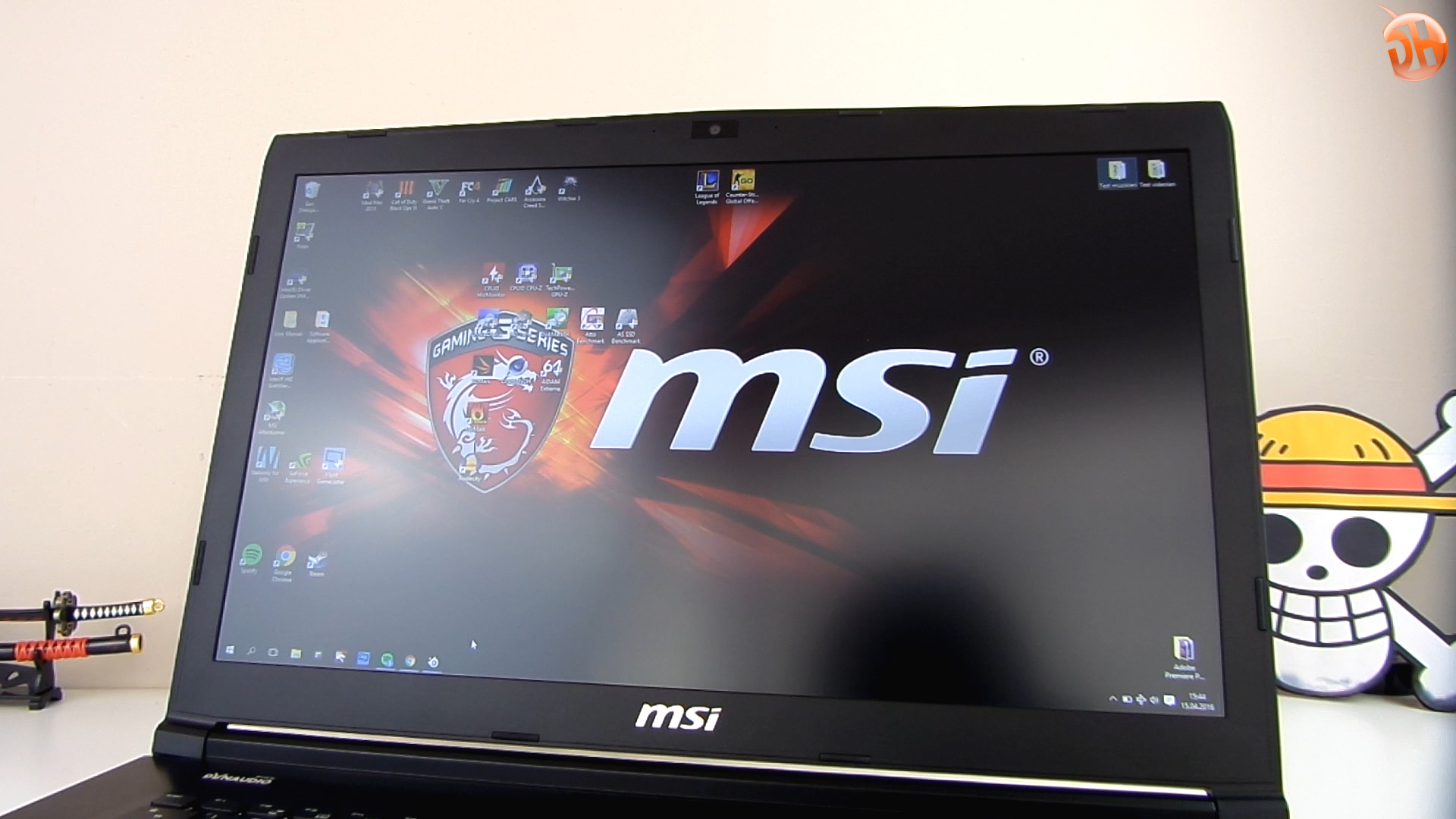 MSI GE72 6QF Apache Pro 'Dolu dolu' oyuncu dizüstüsü incelemesi