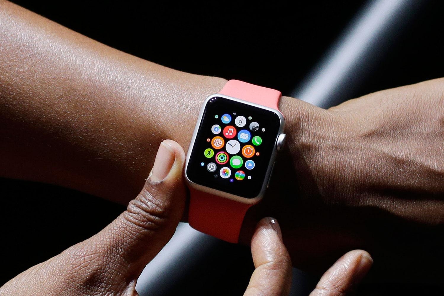 Tüm Apple Watch uygulamaları iPhone’dan bağımsız çalışabilecek