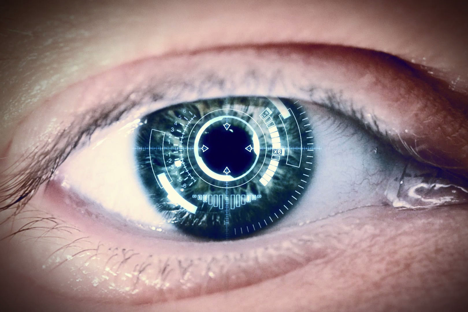 Sony görüntü kaydı yapabilen kontakt lens patenti aldı