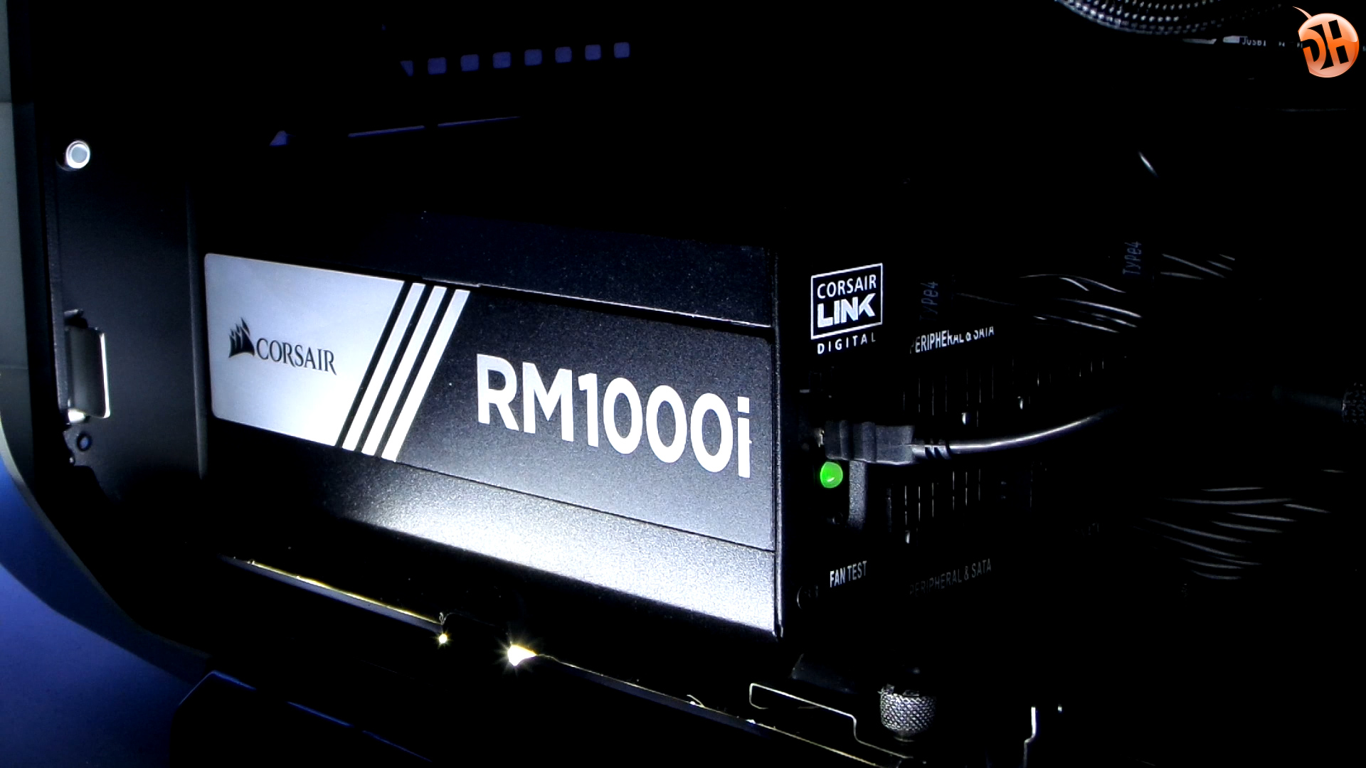 Corsair RM1000i 'Sessiz Canavar' power supply incelemesi