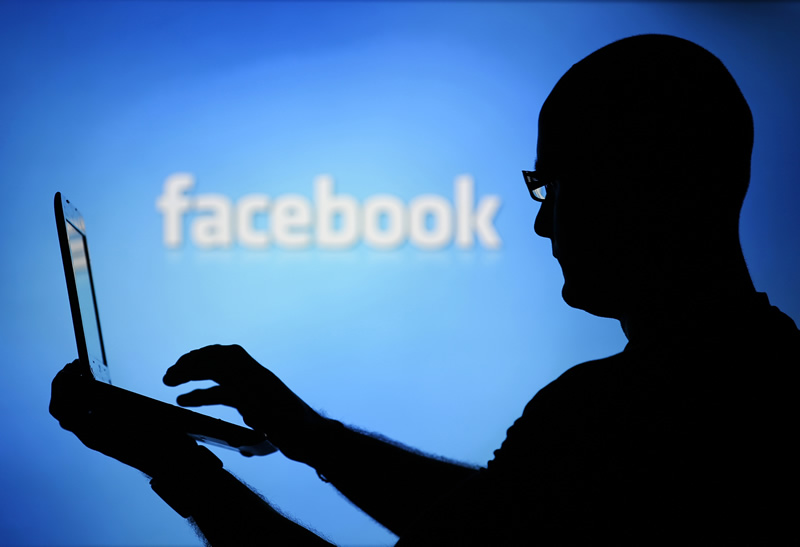 Facebook tüm konuşmalarınızı gizlice dinliyor olabilir