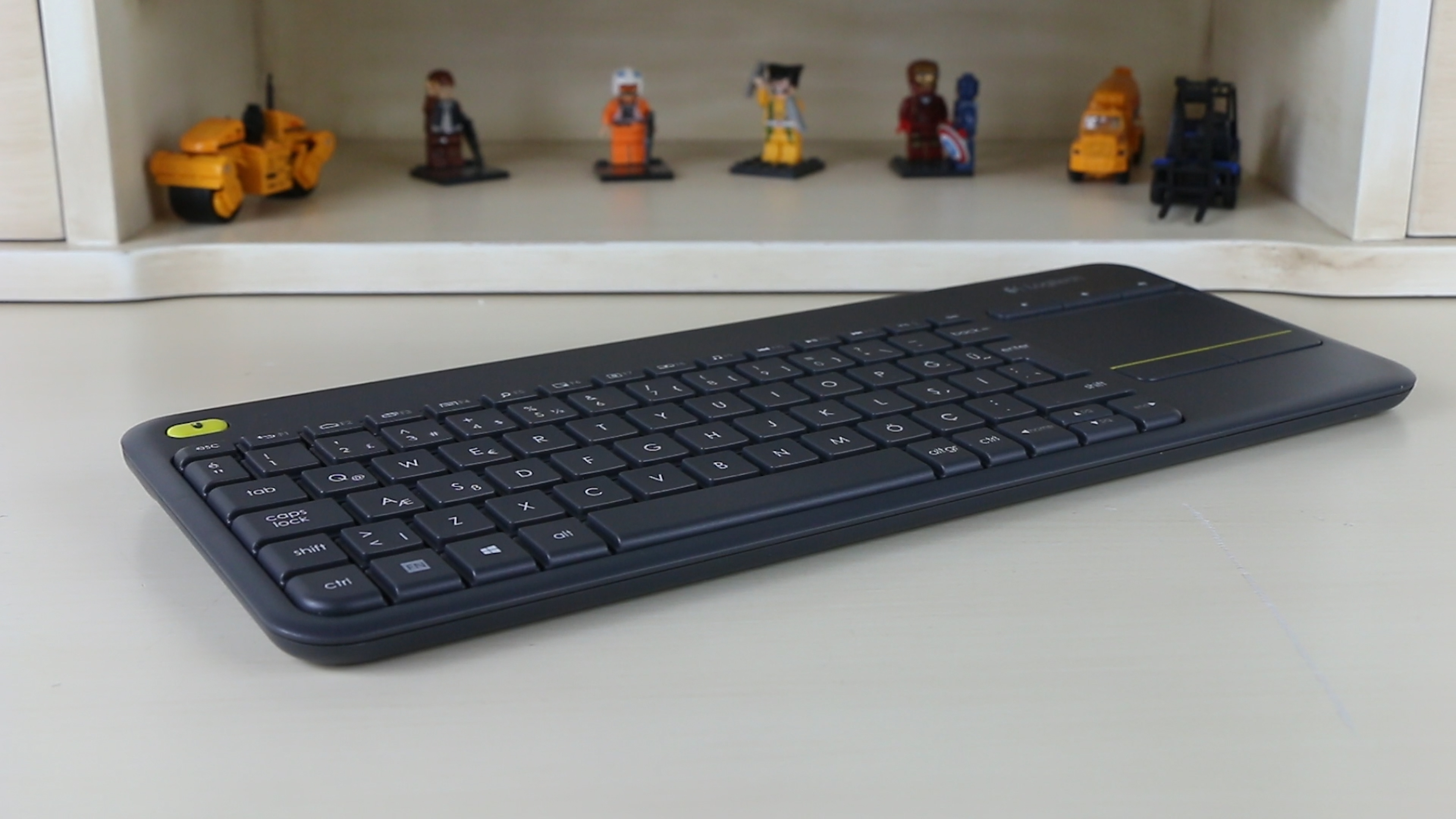 Logitech K400 Plus kablosuz klavye incelemesi