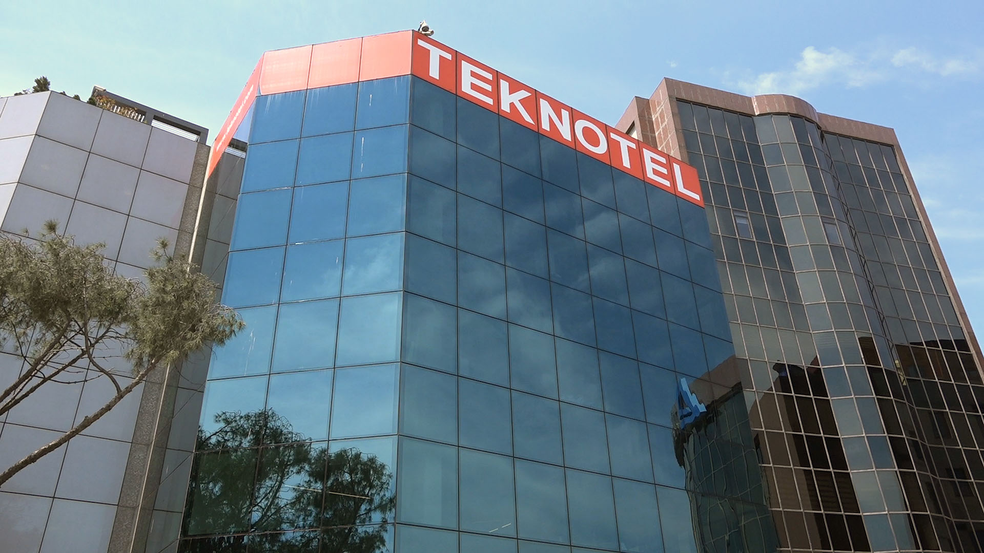 Tier3+ Veri Merkezi nasıl olur? Telehouse İstanbul veri merkezini geziyoruz