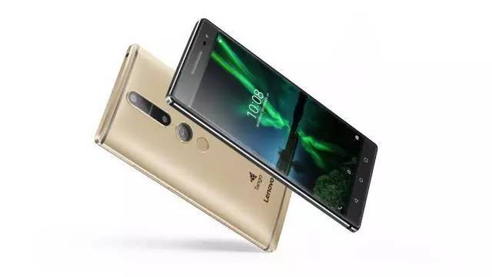 Lenovo Project Tango telefonu kameralar karşısında