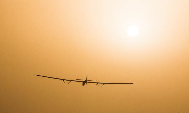 Solar Impulse 2 Atlas Okyanusu'nu geçerek büyük bir ilke imza attı