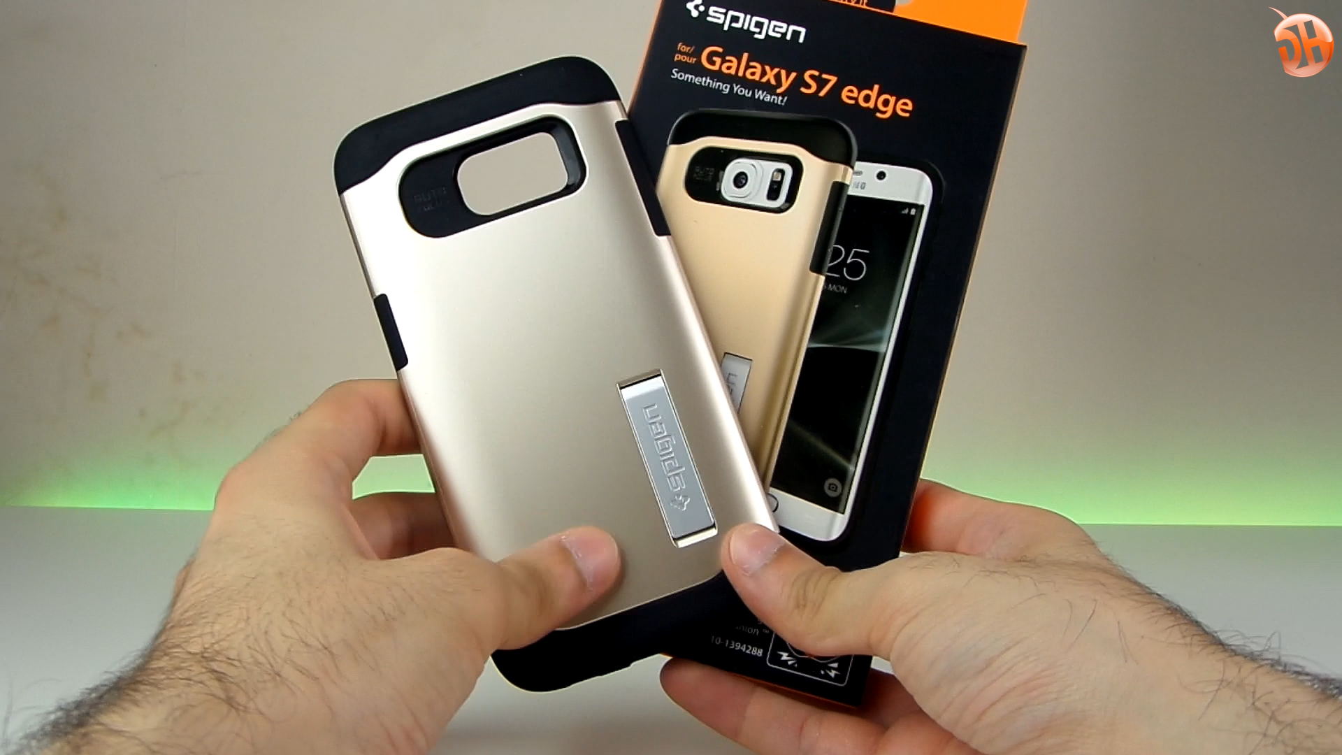 Spigen'in S7 Edge'e özel aksesuarlarını inceliyoruz