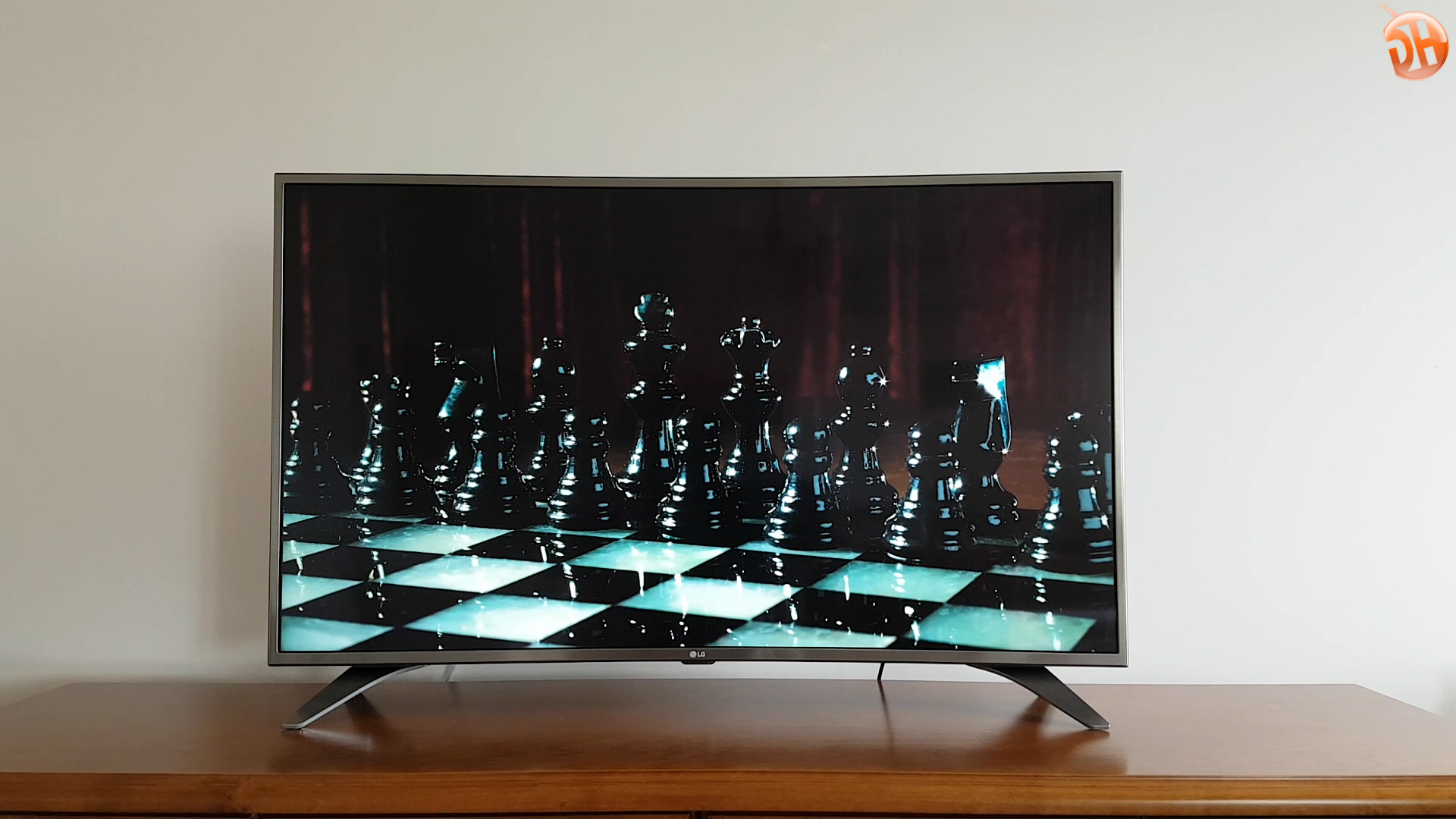 LG'nin yeni seri HDR destekli 49UH650V TV'si testte!