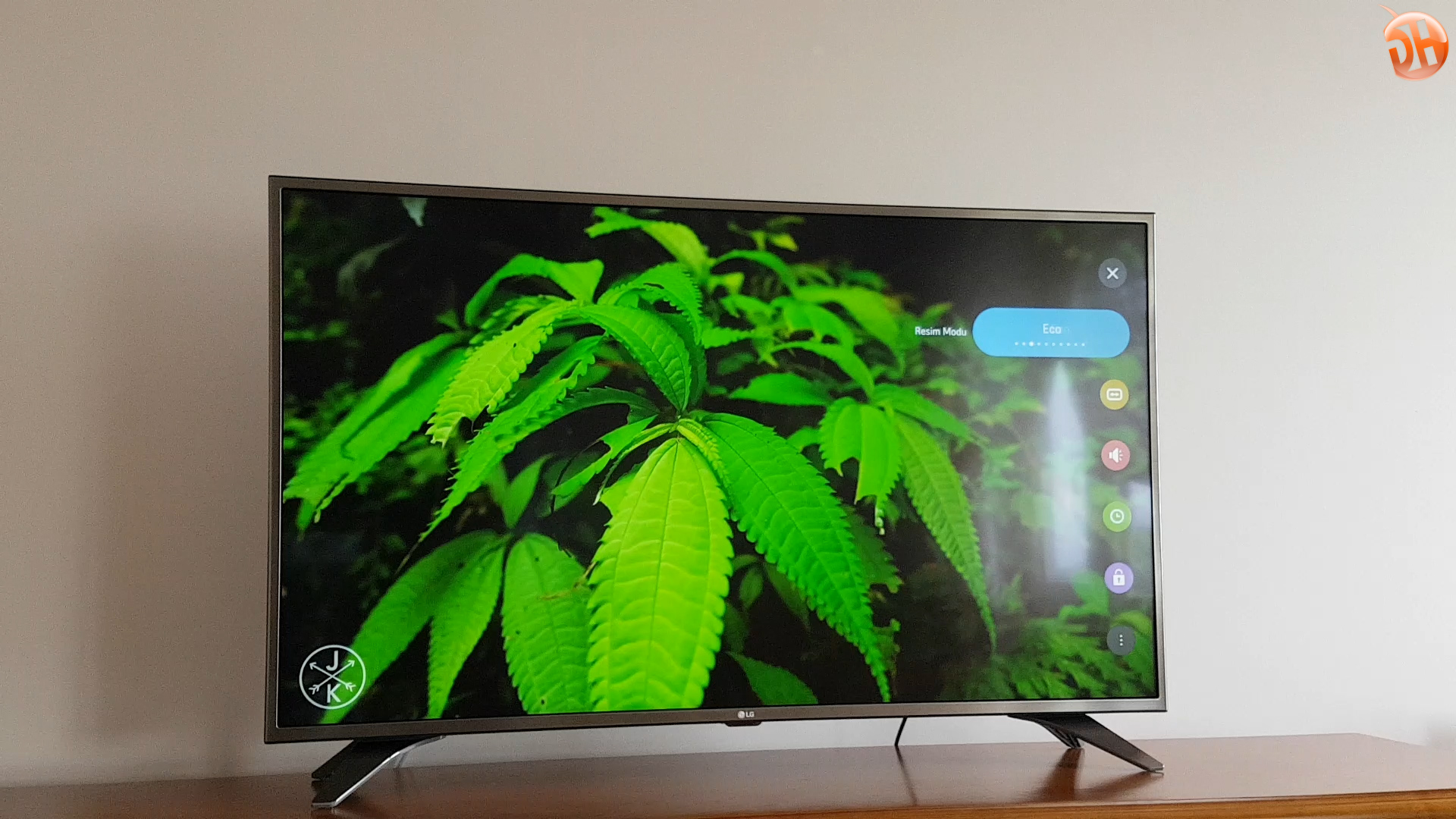 LG'nin yeni seri HDR destekli 49UH650V TV'si testte!