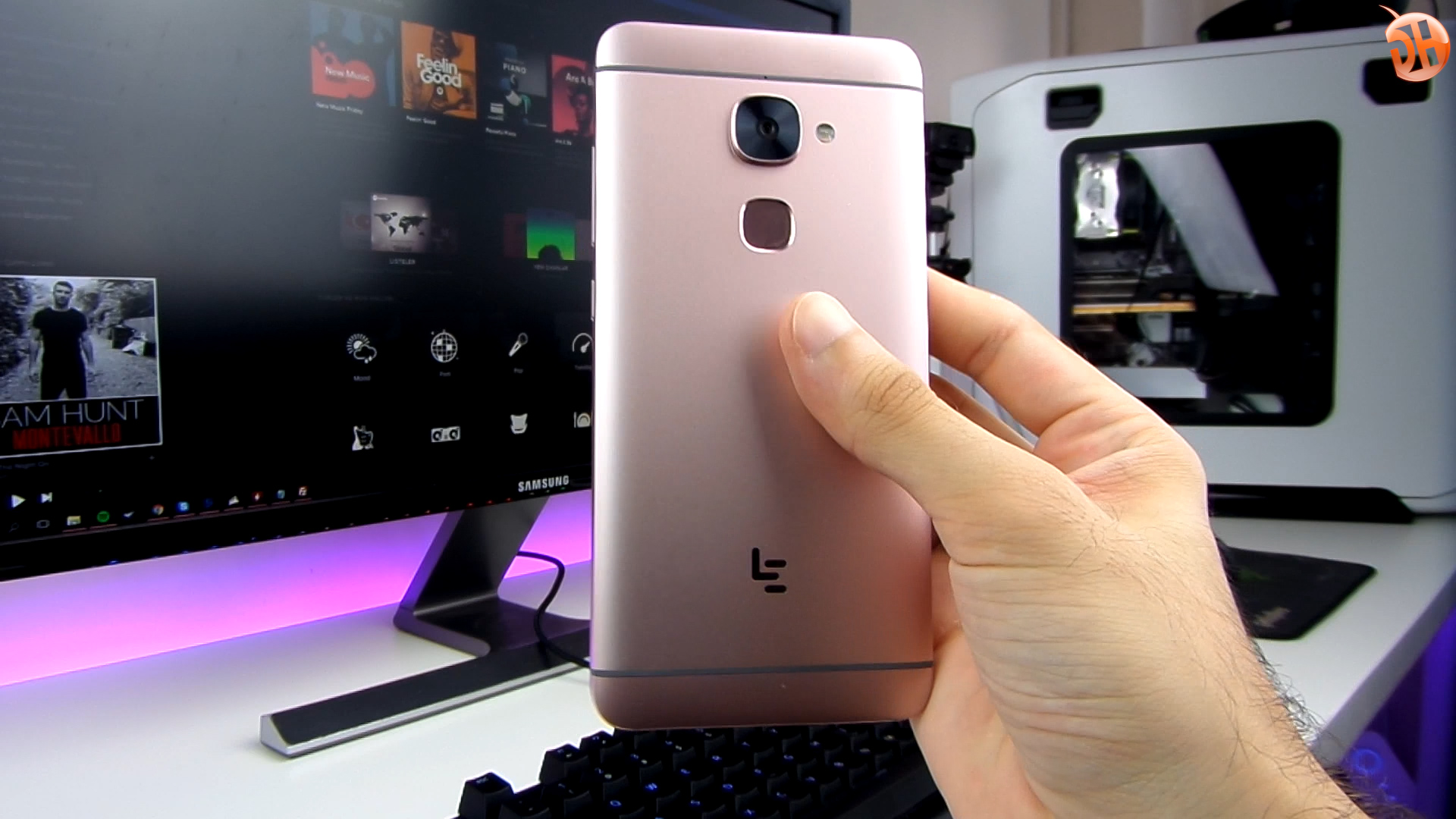 LeEco Le Pro 2 'Tasarım ve Kamerada Döktüren' telefonu inceliyoruz