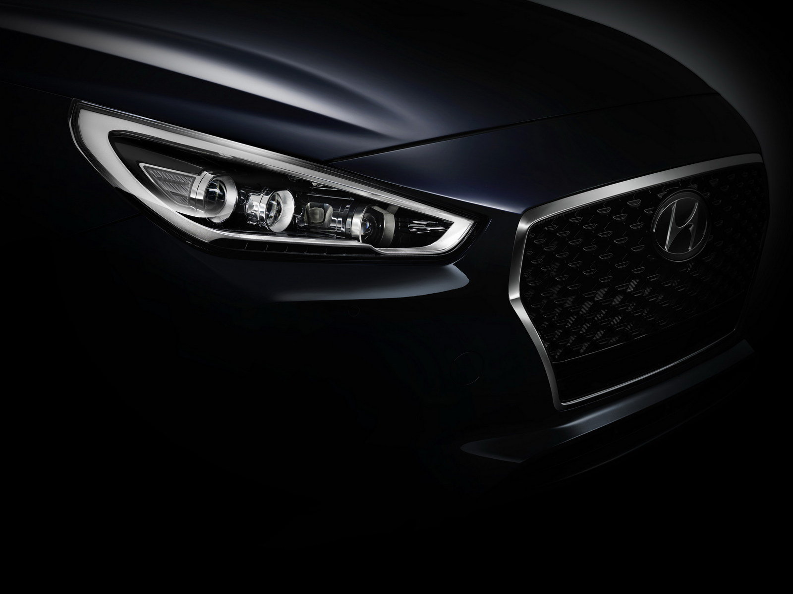 Hyundai yeni nesil i30'un teaser görüntülerini yayınladı