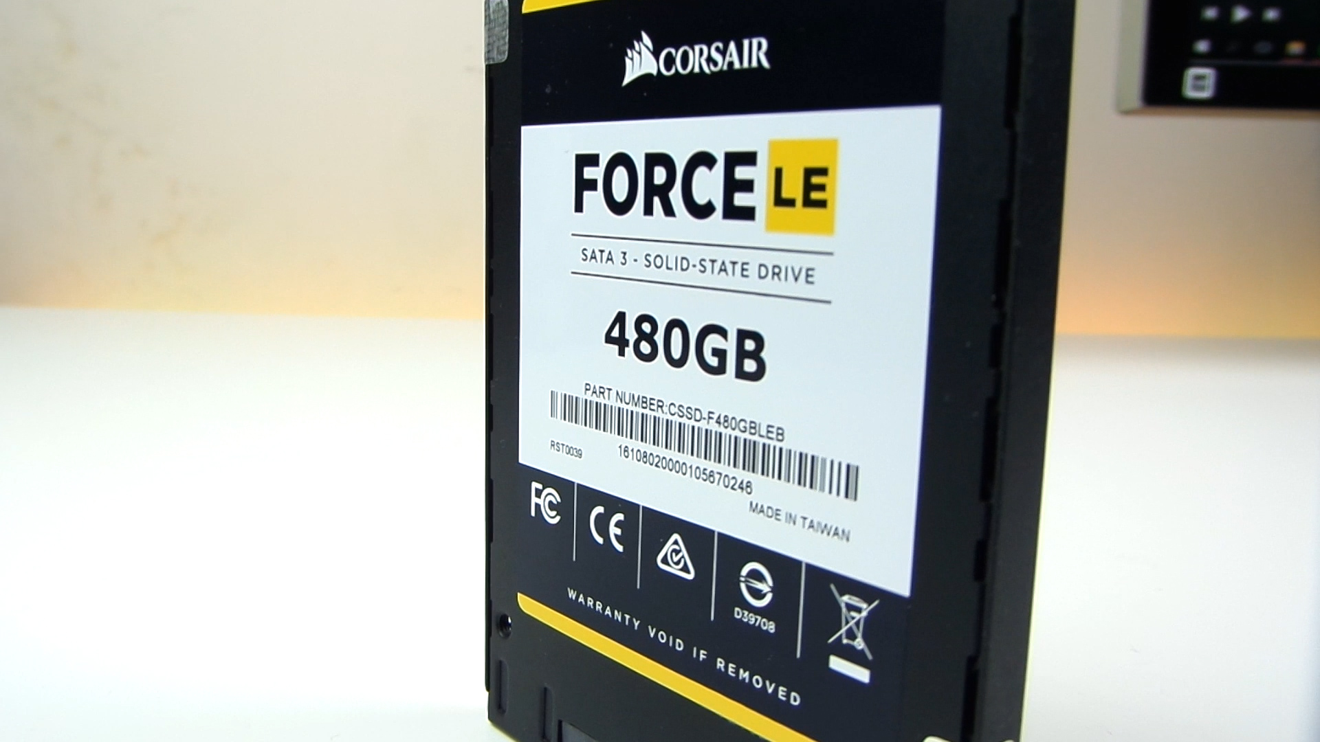 Corsair Force LE 480GB SSD test masamızda!
