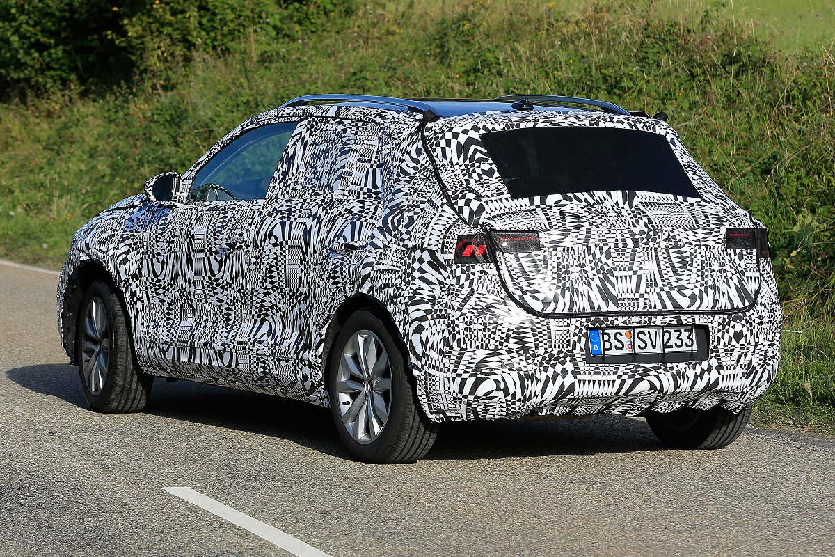 Volkswagen polo suv outlet