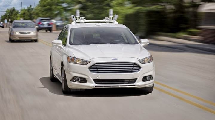 Ford 2021'e kadar tam otonom aracını yollara çıkarmayı planlıyor