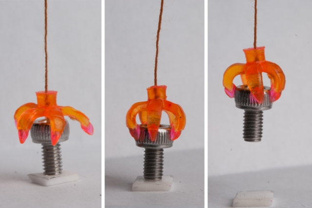 MIT'nin yeni 3D yazıcısı ısıyla şekil değiştiren objeler yaratabiliyor