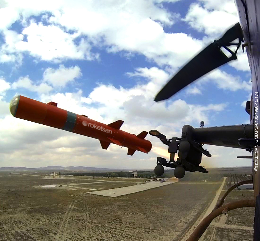 TSK, Cobra Helikopterinden atılan UMTAS füzeli video yayınladı