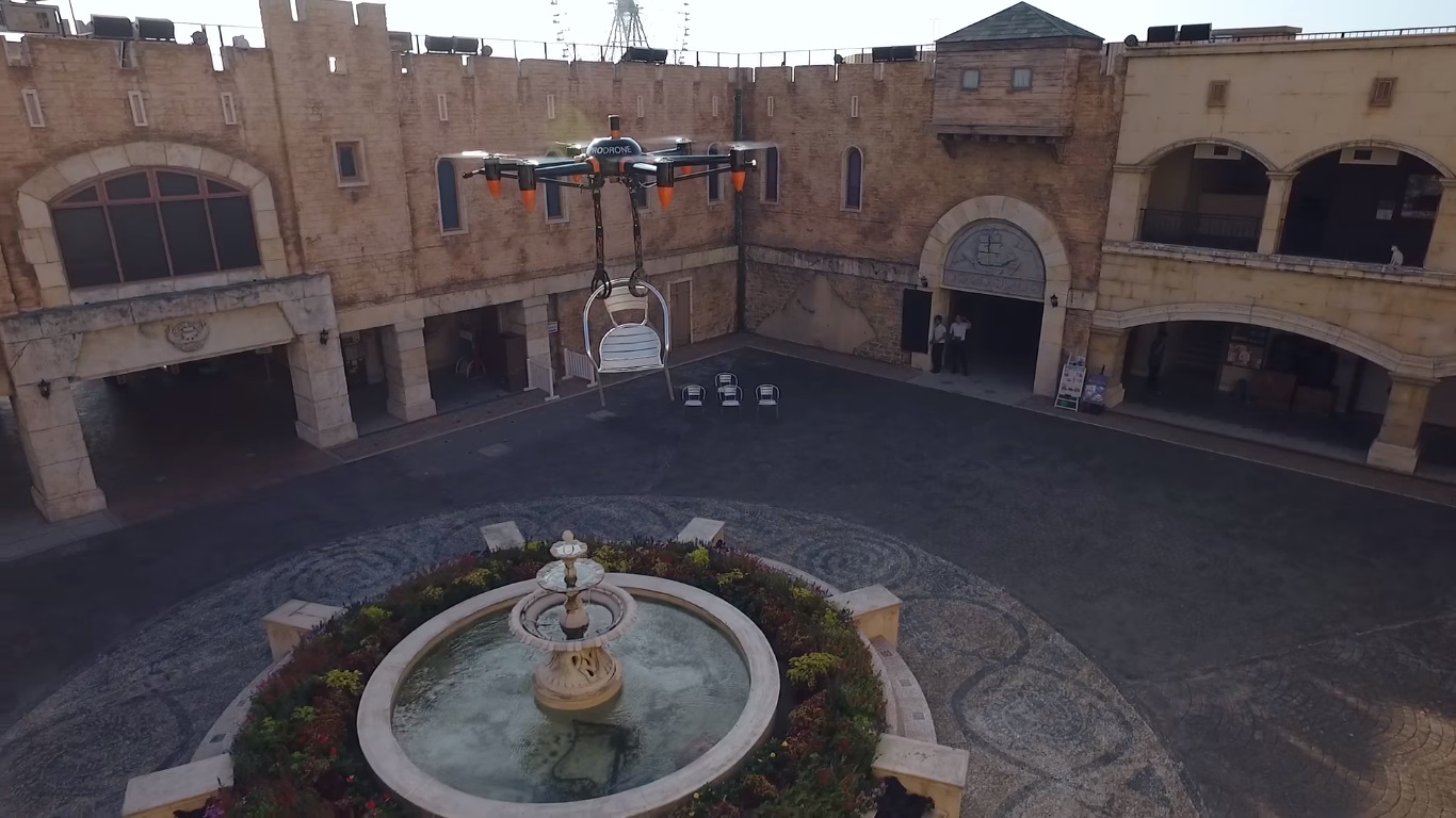 Bu drone'un kolları var (VİDEO)