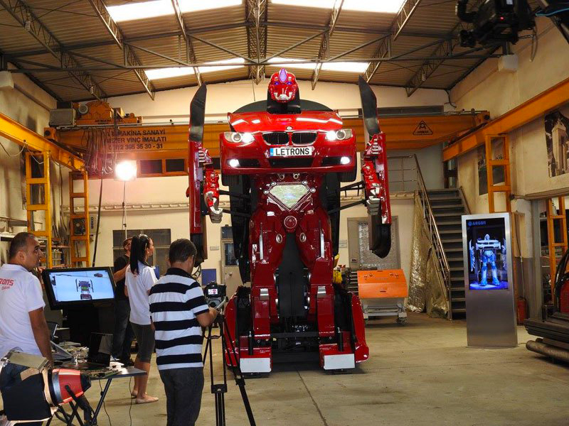 Türk mühendislerden yerli üretim Transformers: Karşınızda Letrons