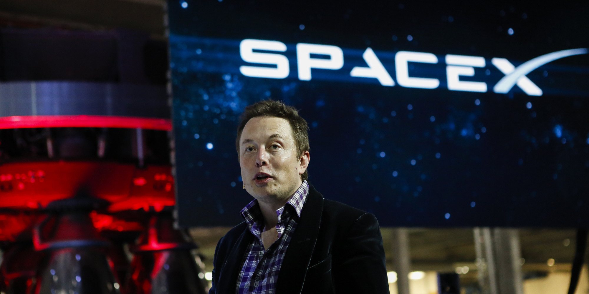 SpaceX'in Mars etkinliği başladı: Elon Musk konuşuyor (Canlı yayın)