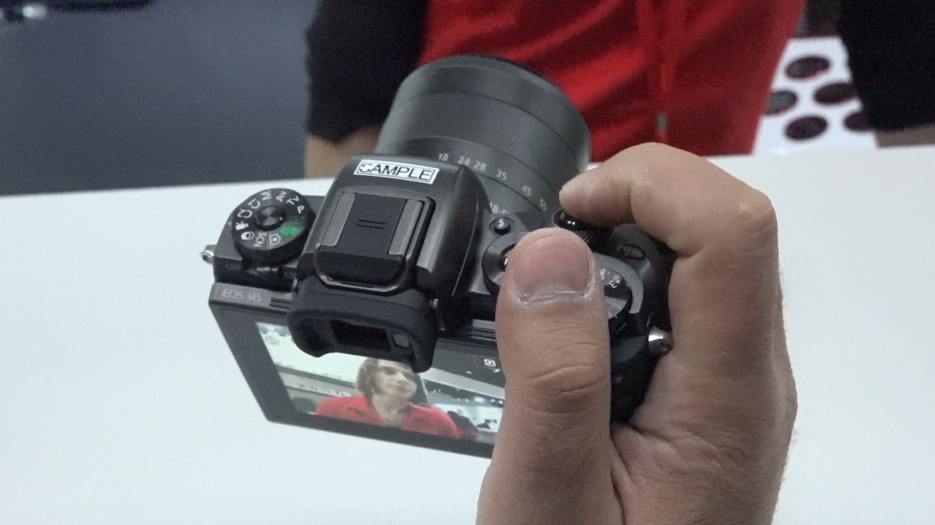 Canon EOS M5 ön inceleme 'Yeni nesil vLOG kamerası ve dahası...'