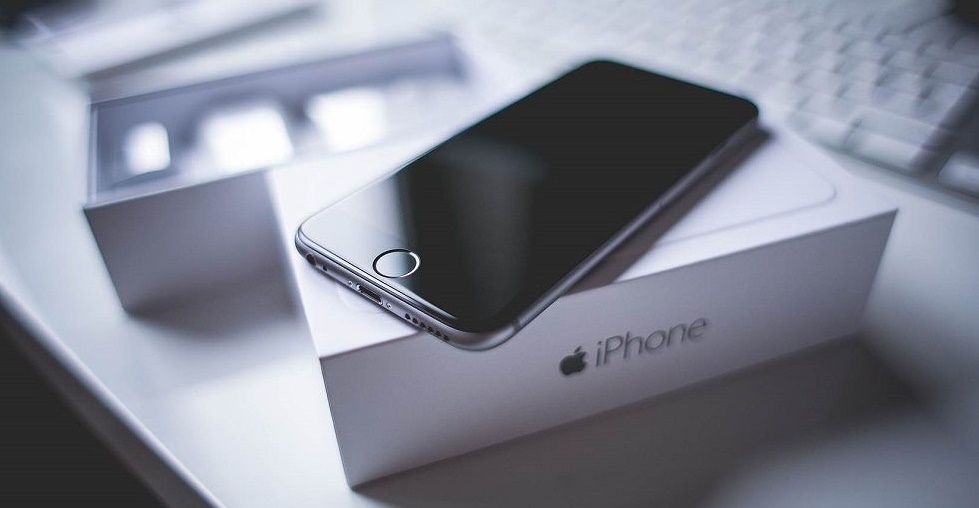 Kaçak iPhone 7’ler Türkiye’ye girerken gümrükte yakalandı