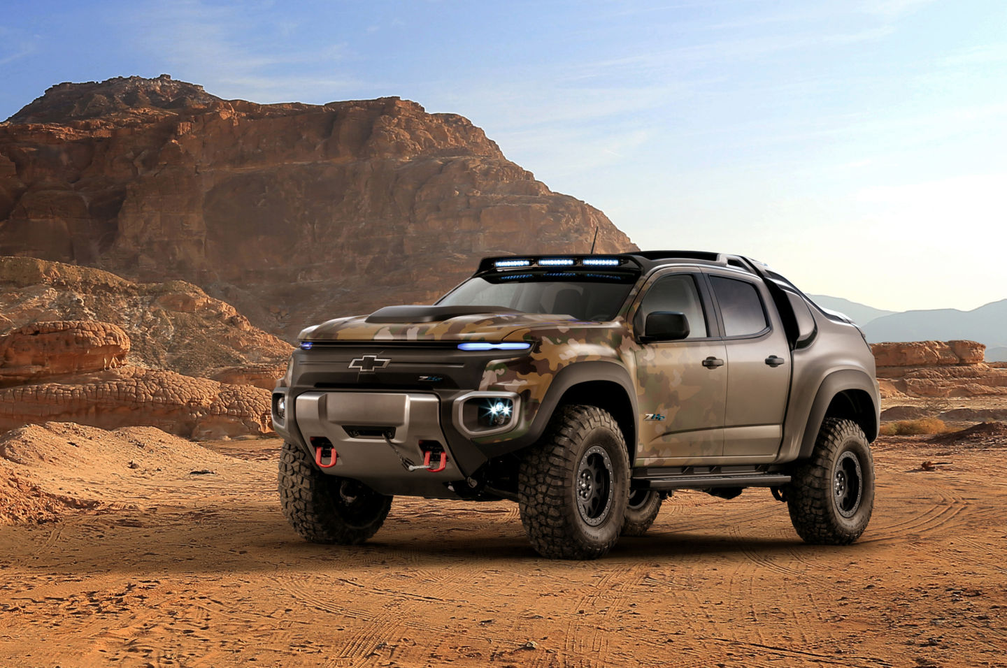 GM, ABD ordusu ile ortak olarak hidrojen yakıt hücreli bir pick-up geliştirdi