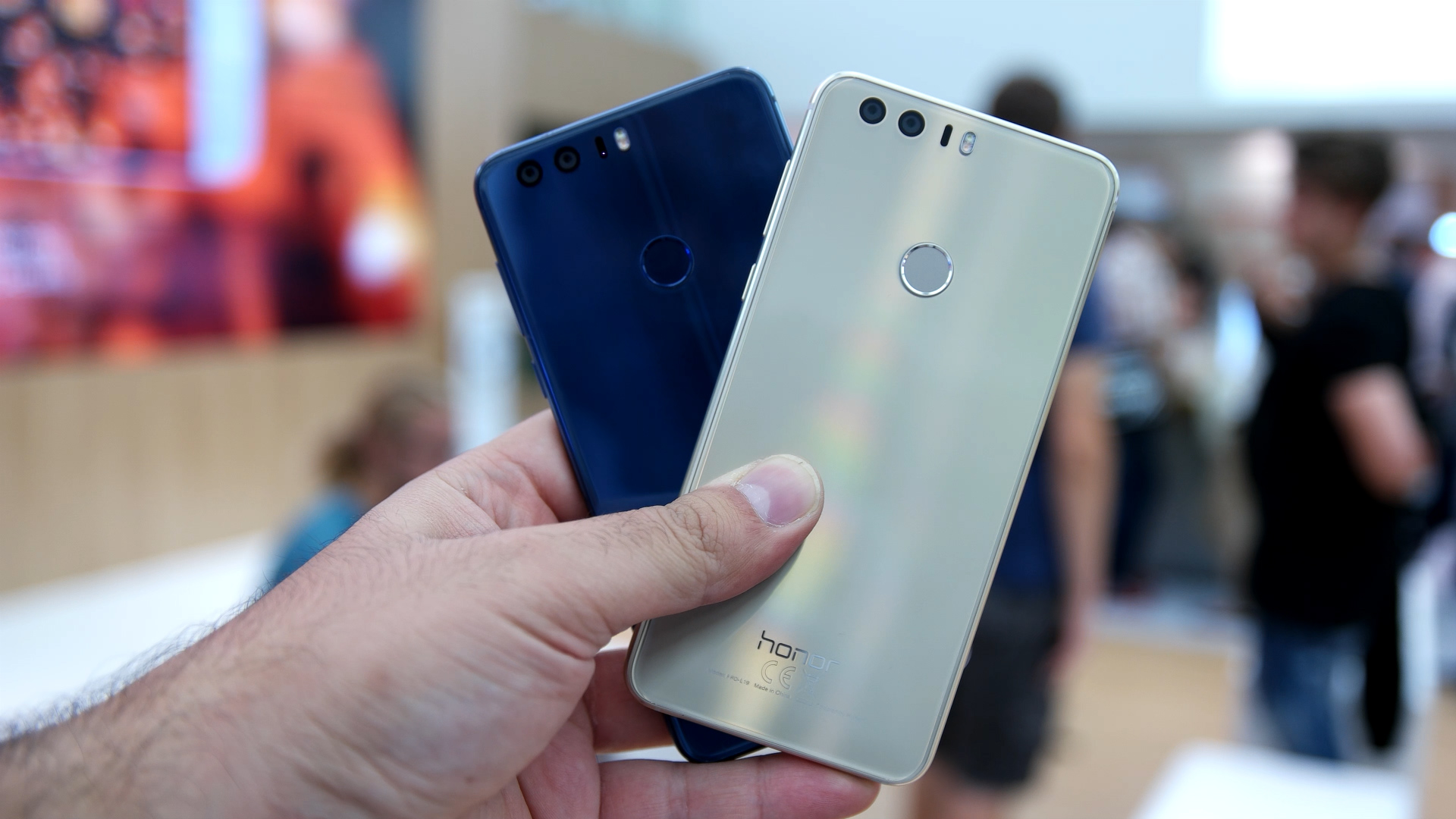 Huawei Honor 8 ön inceleme videosu 'Çift kamerasıyla iddialı'