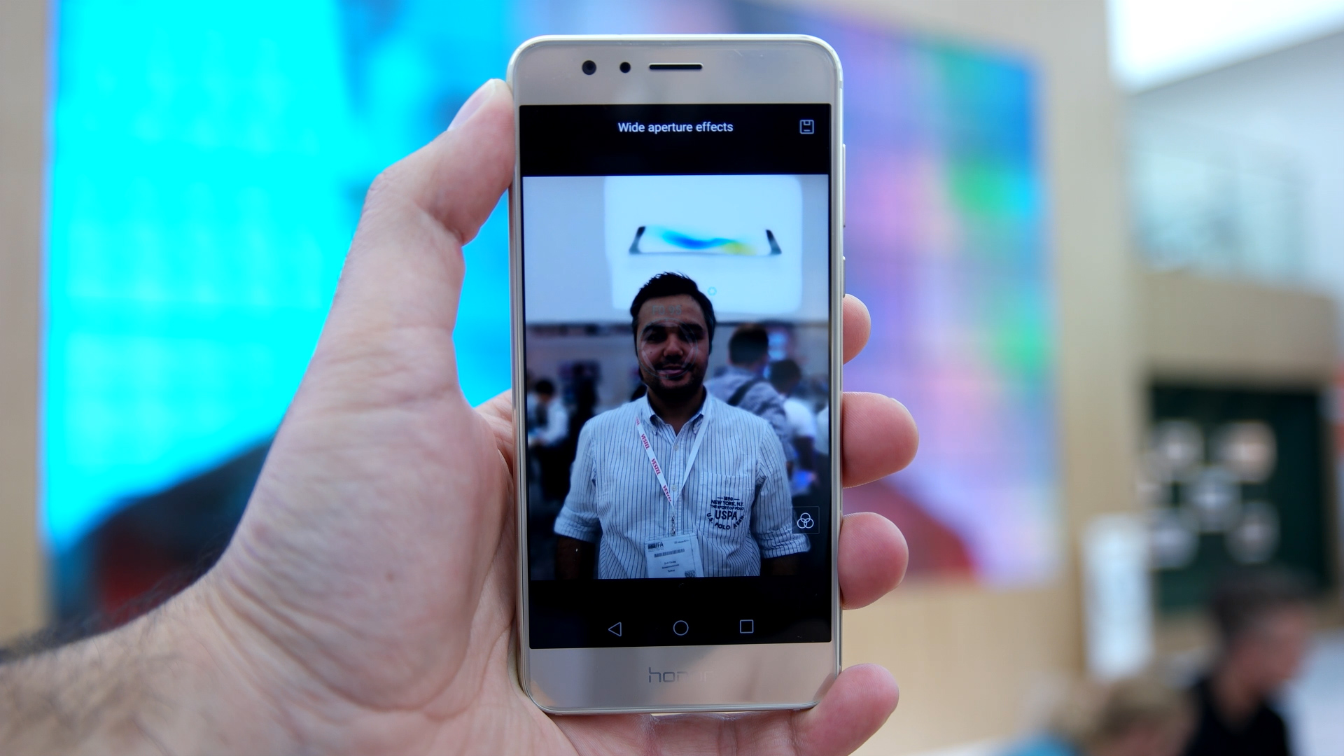 Huawei Honor 8 ön inceleme videosu 'Çift kamerasıyla iddialı'