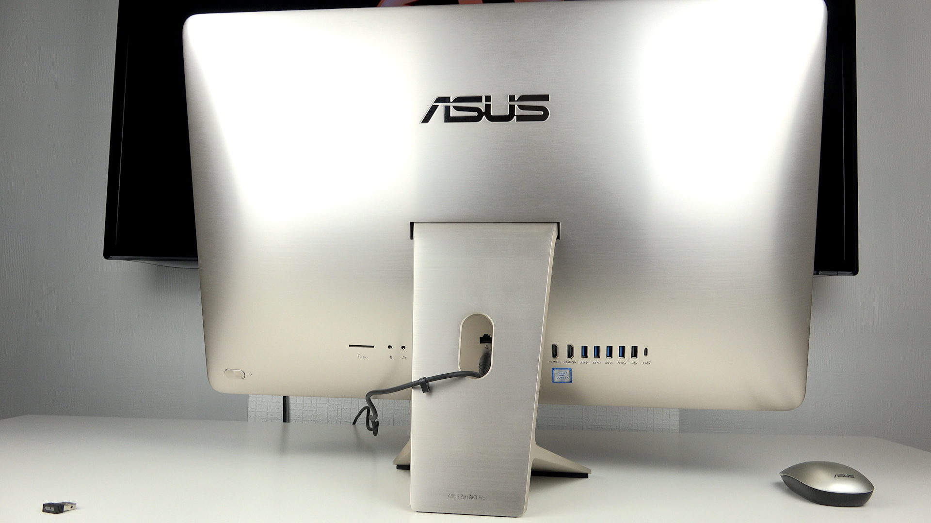 Asus Zen AIO Pro incelemesi 'Tasarımıyla donanımıyla iMac'e ciddi rakip'