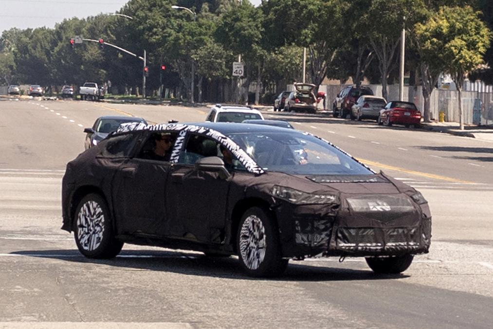 Faraday Future geliştirmekte olduğu modeliyle ilgili teaser video yayınladı