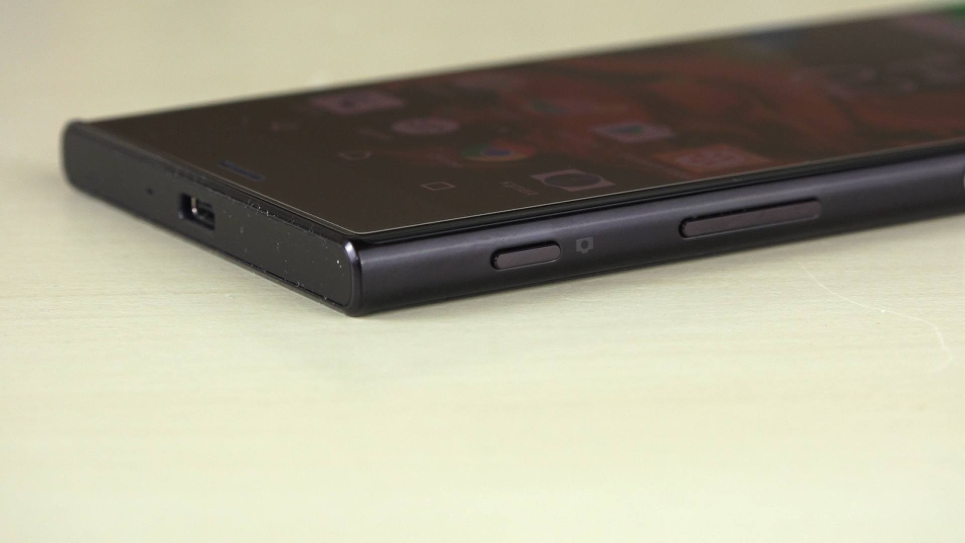 Sony Xperia XZ inceleme 'Sony'nin en iyi telefonu test masamızda'