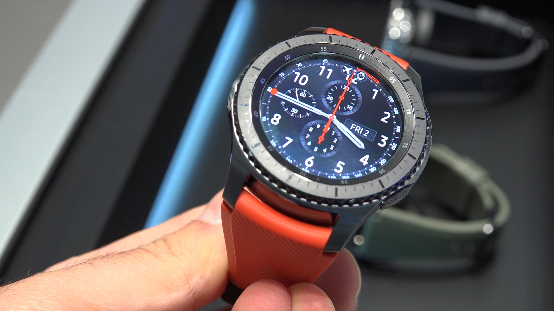 Özlemini çektiğimiz akıllı saat: Samsung Gear S3'ü kullandık 'Güzel ve işlevsel'