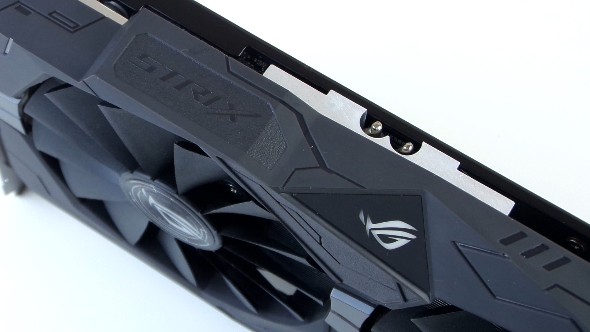 Asus RX470 Strix incelemesi 'Full HD'de başarılı F/P Kartı'