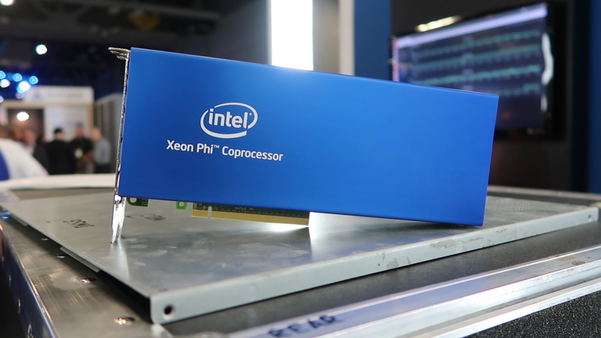 Intel, AMD ve Nvidia'nın GPU'larına rakip