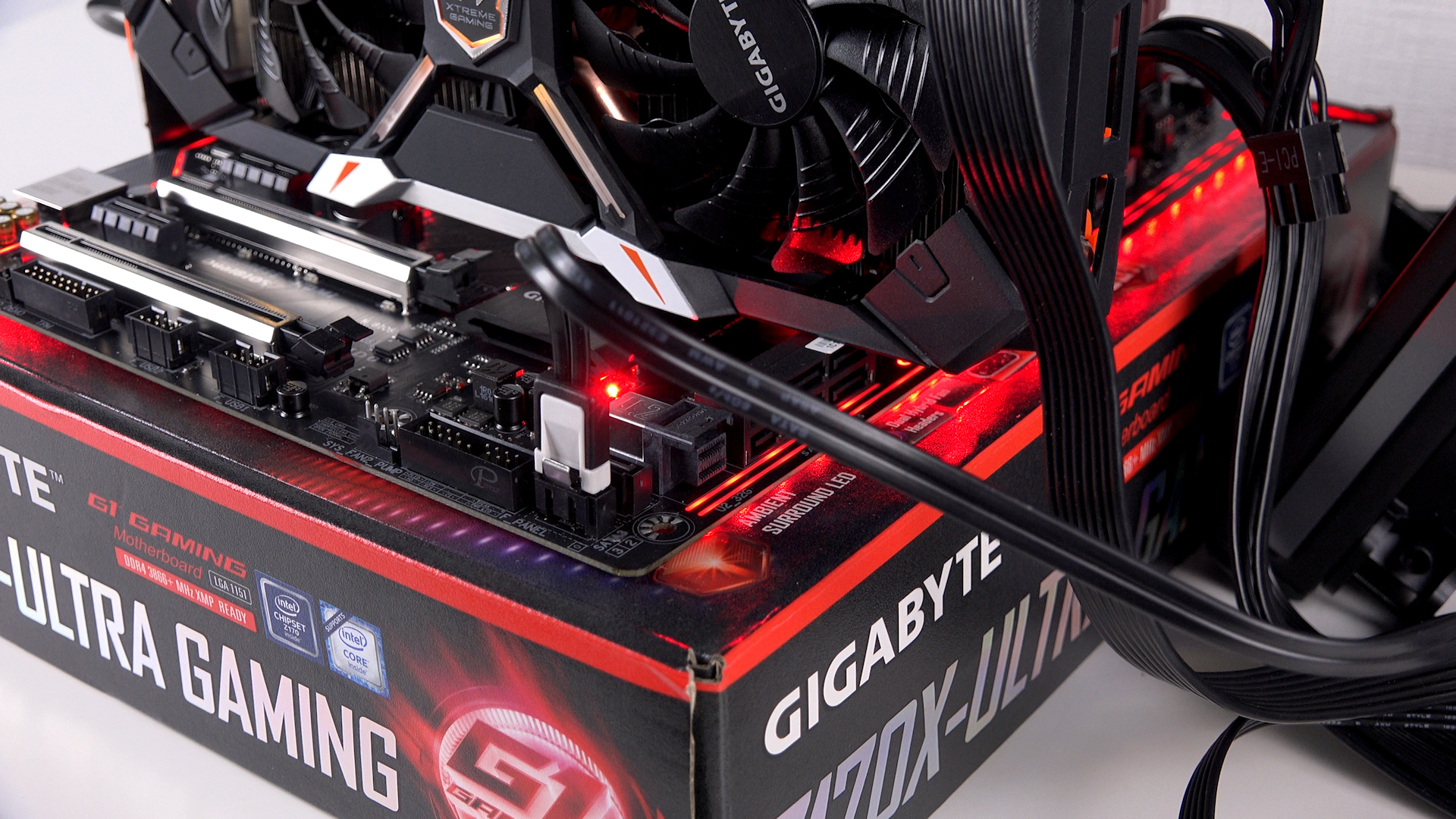 Gigabyte Z170X Ultra Gaming incelemesi 'Bol LED Aydınlatmalı ve Hızaşırtma Meraklısı'