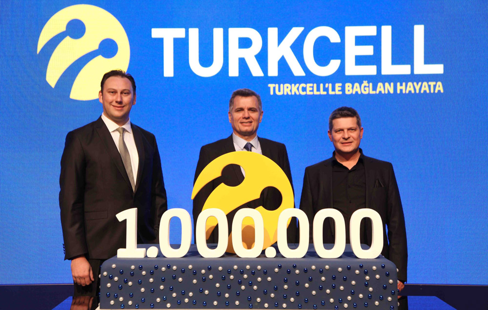 Turkcell, tüm fiber abonelerinin hızını Aralık ayında 100 Mbps’e yükseltiyor