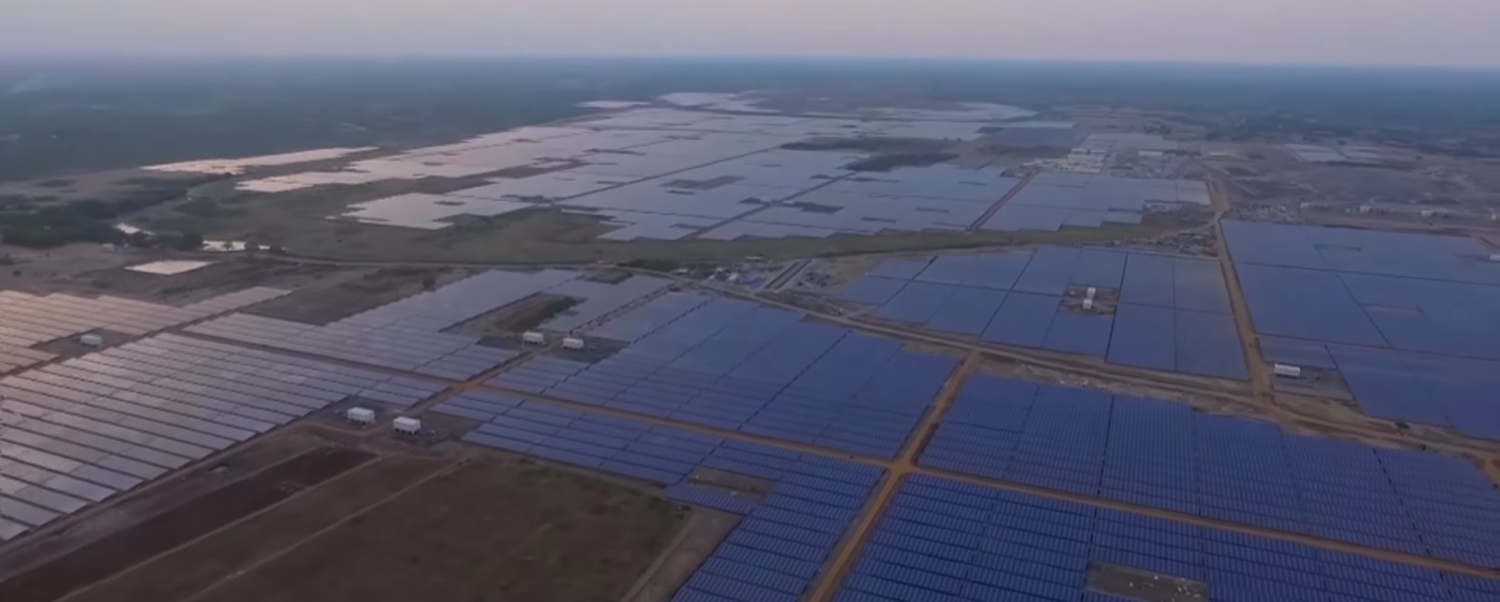 Dünyanın en büyük güneş enerjisi tesisi