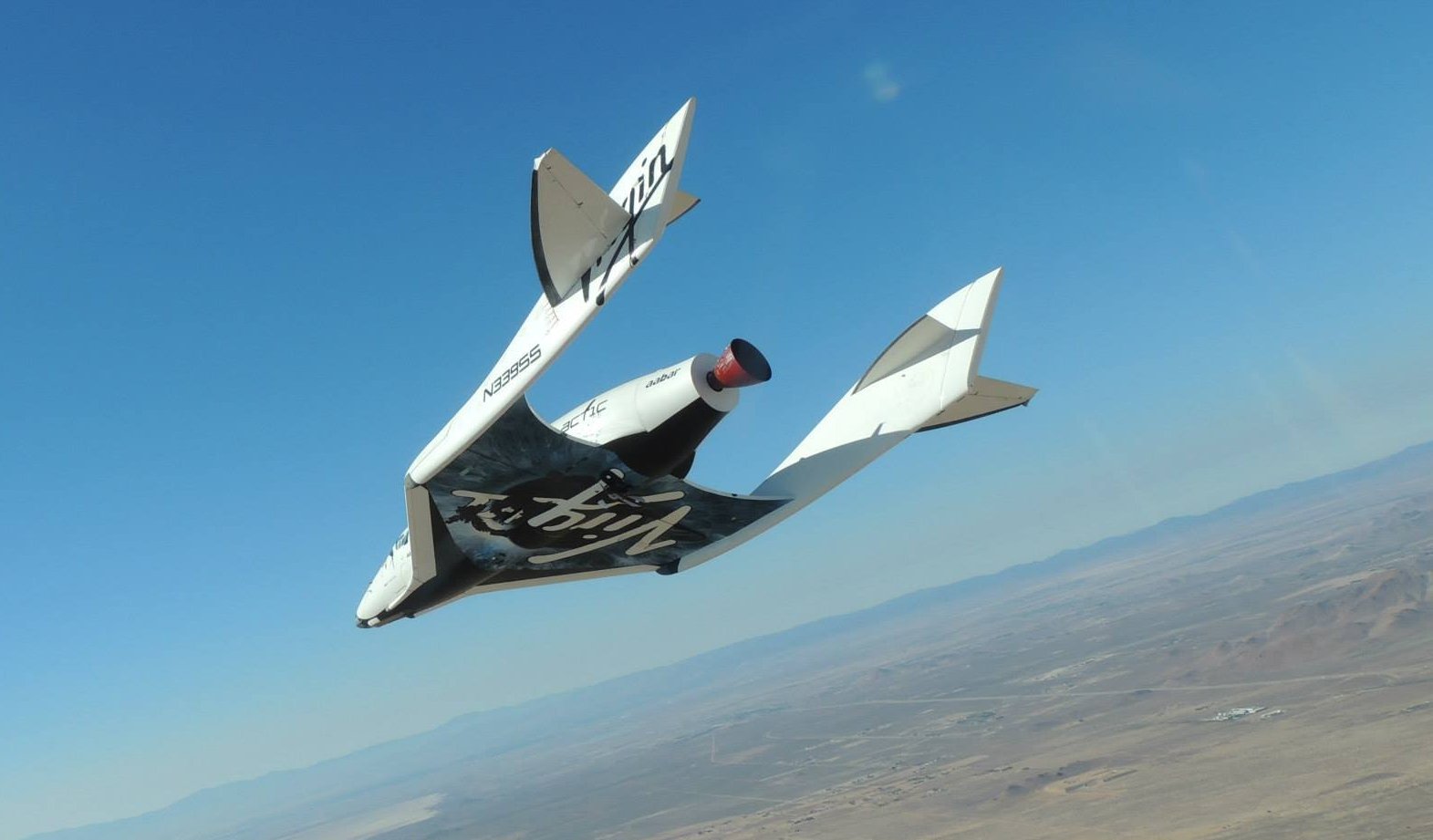 Uzaya turist taşıyacak ikinci uzay aracı ilk uçuşunu yaptı: SpaceShipTwo