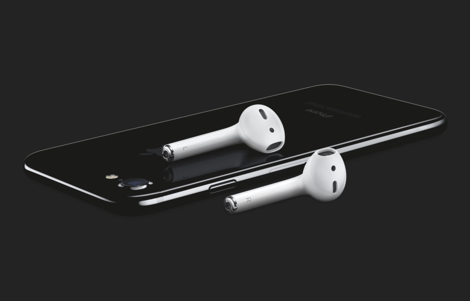 Apple AirPods geciktikçe gecikiyor