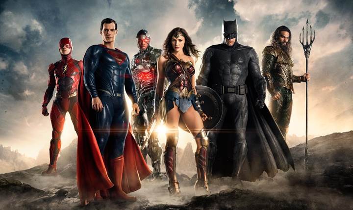 Justice League 2 ertelendi: Önce Ben Affleck'in Batman filmi gelecek