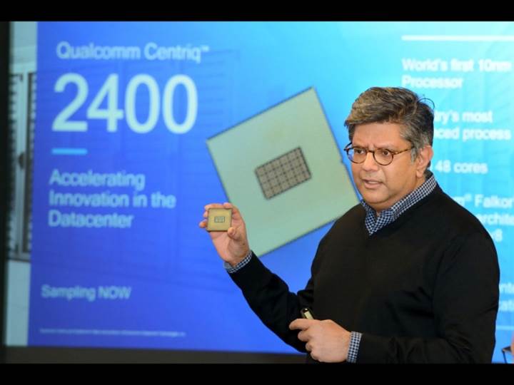Qualcomm 48 çekirdekli 10nm işlemcisini gösterdi
