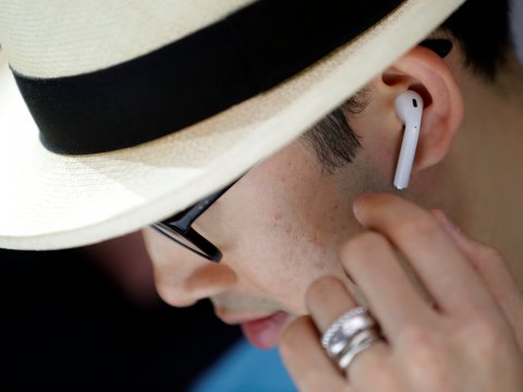 Apple AirPods kulaklıklar ülkemizde satışa sunuldu: İşte detaylar